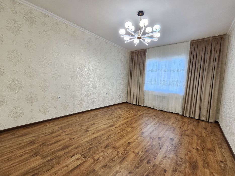 Сергили Янги Дархон 3/14/16 72м2 все разделный срочна прадаю