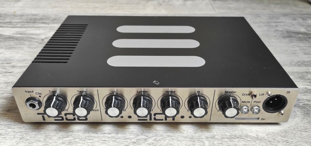 Усилитель для бас гитары