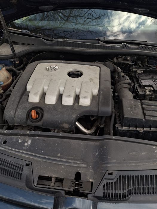 VOLKSWAGEN Golf 2005 — imagine 5