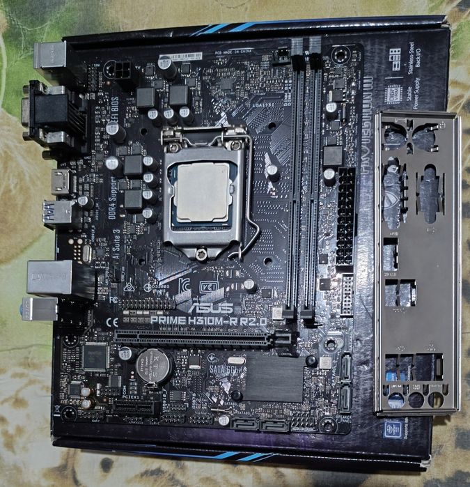 Матплата H310M-R + Corei3 8100 + кулер