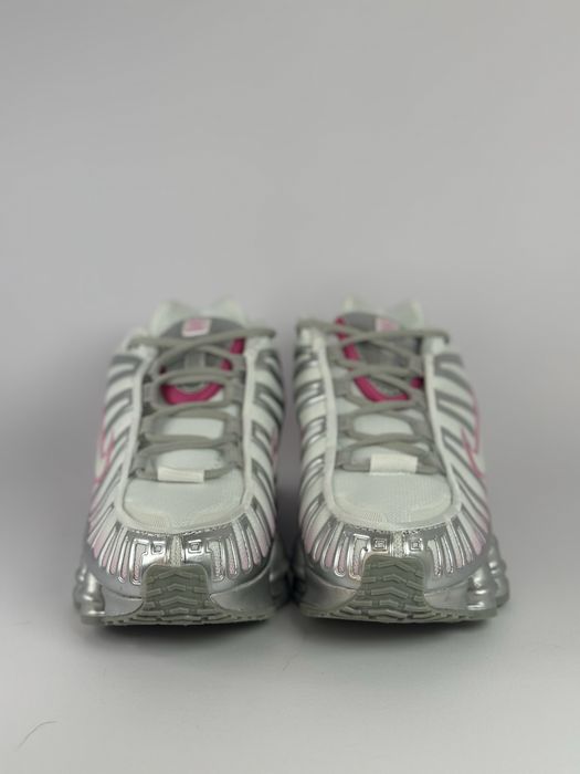 Дамски маратонки Nike Shox TL “Metallic Platinum & Pink Foam”