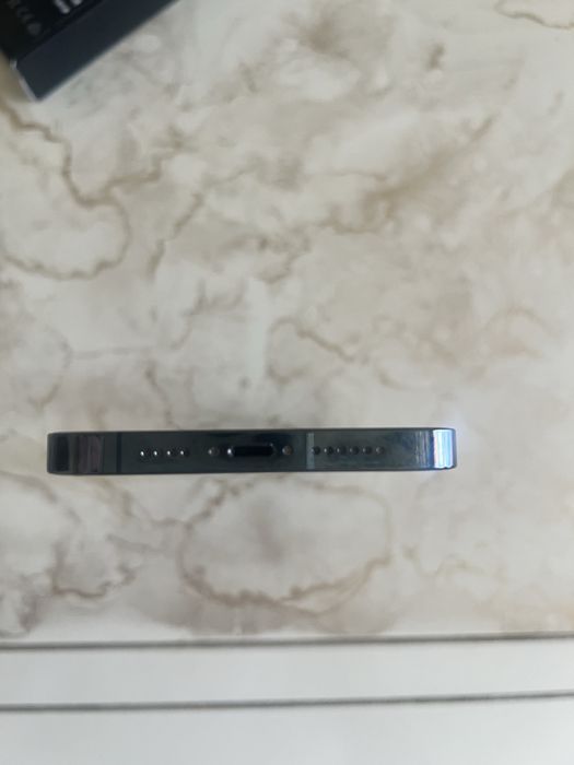 Продам iphone 13 pro max