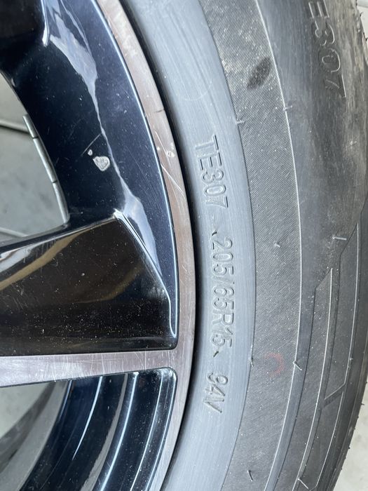 Продам диски с резиной R15