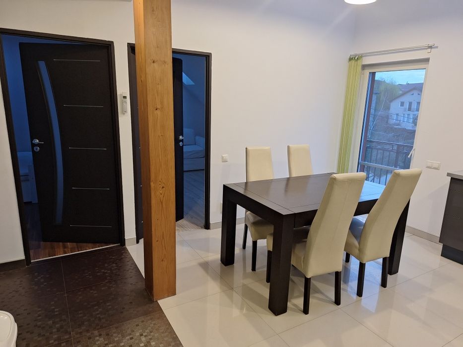 Închiriez apartament 2 cam decom