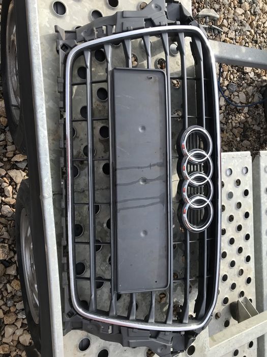 Решетка,грил за Ауди А3,8V,2014-