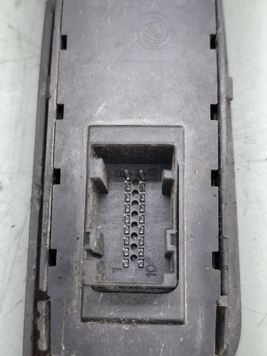 Butoane geam sofer B569 Fiat Stilo 2004 1.9 TD MT