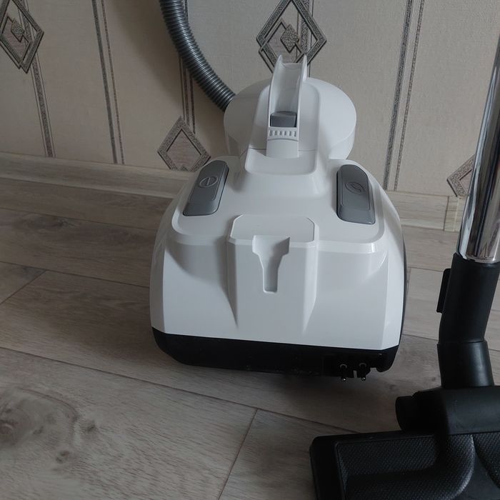 Продам пылесос Tefal
