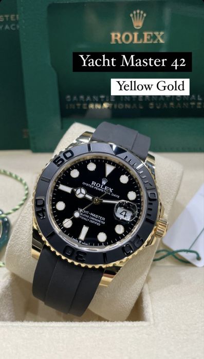 Rolex Yacht-Master Rubber Yellow Gold 42mm Cal 3235