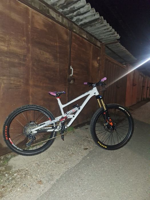 Commencal clash 2020