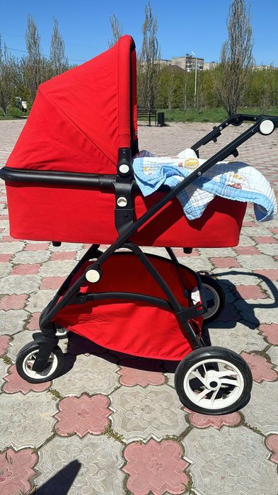 Коляска б/у в хорошем состоянии