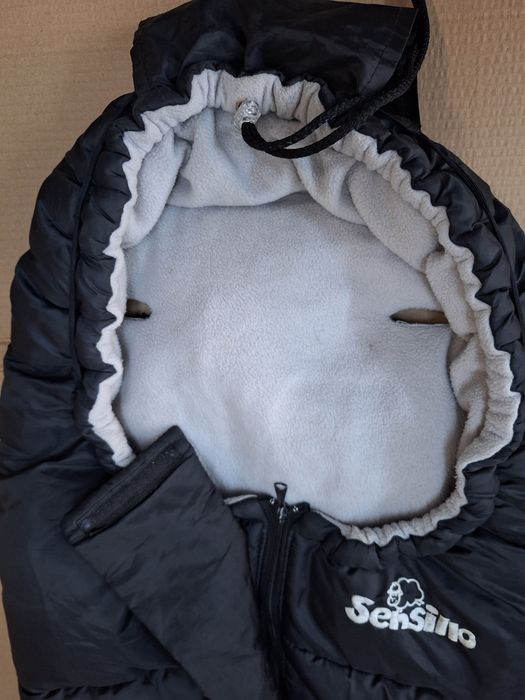 Sac termic pentru cărucior, marca Sensillo  cu parte jos detașabila