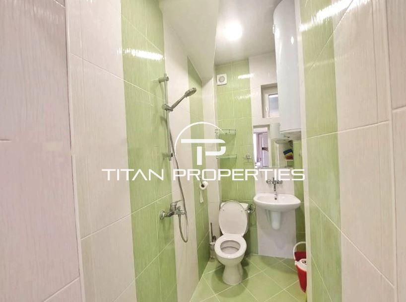 Тристаен апартамент, под наем, Център