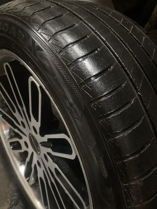 продам диски  22 литье с резиной 285/45/22