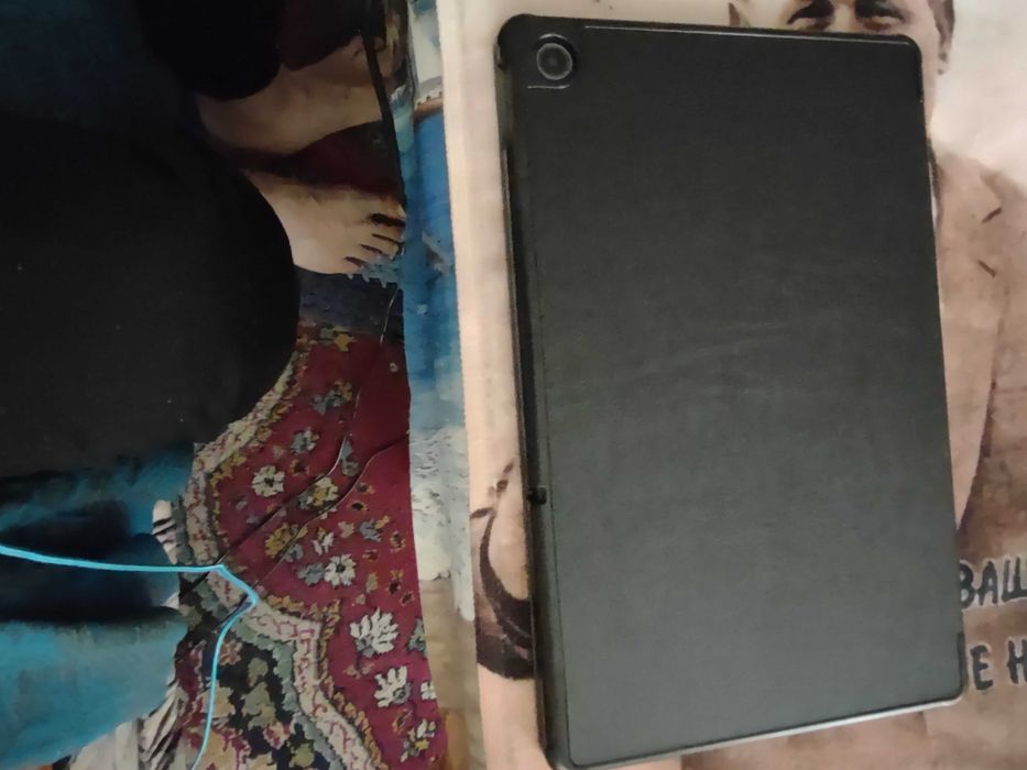 Продава се таблет леново