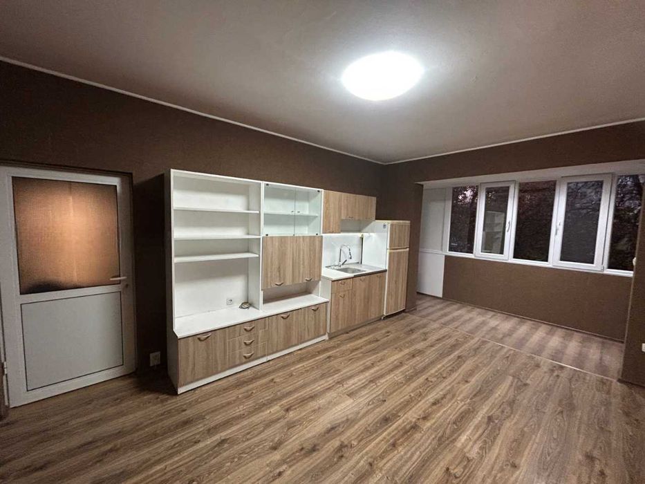 Тристаен апартамент Пазарджик