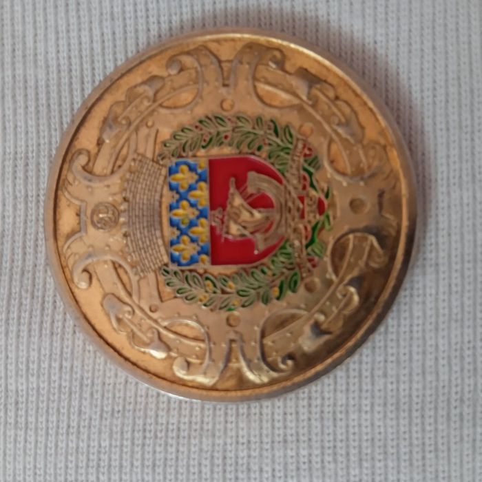 Коллекционные монеты Купюры