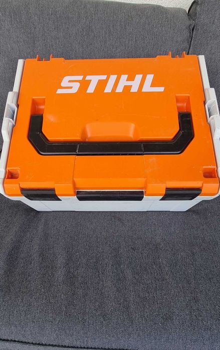 Foarfecă pe acumulator Stihl