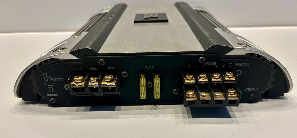 Amplificator statie auto Jbl cs60.4
