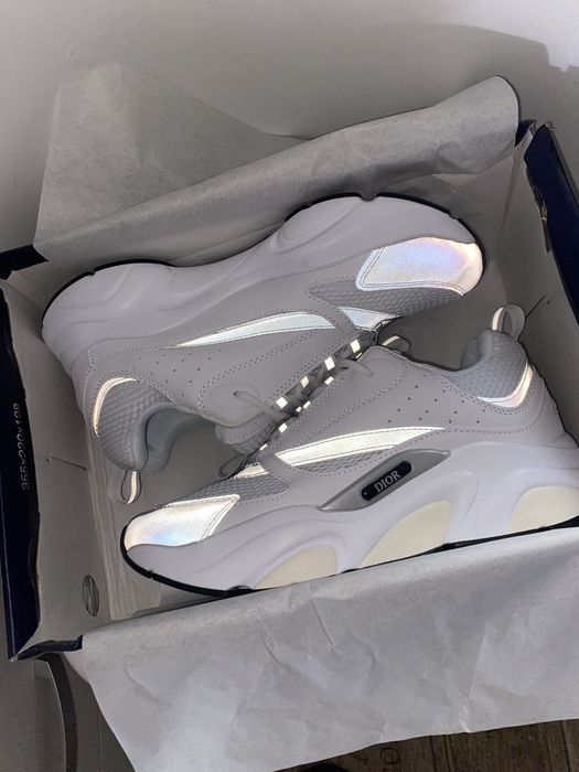 White And Silver Dior B22