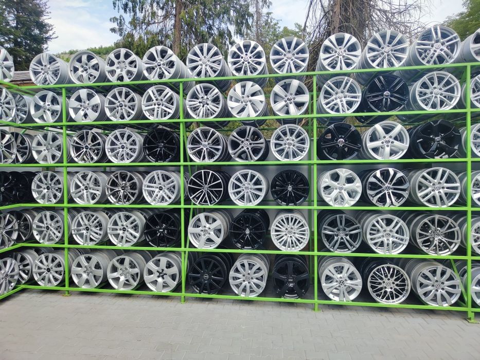 16 5x120 Bmw 1 series лети джанти 5х120 бмв