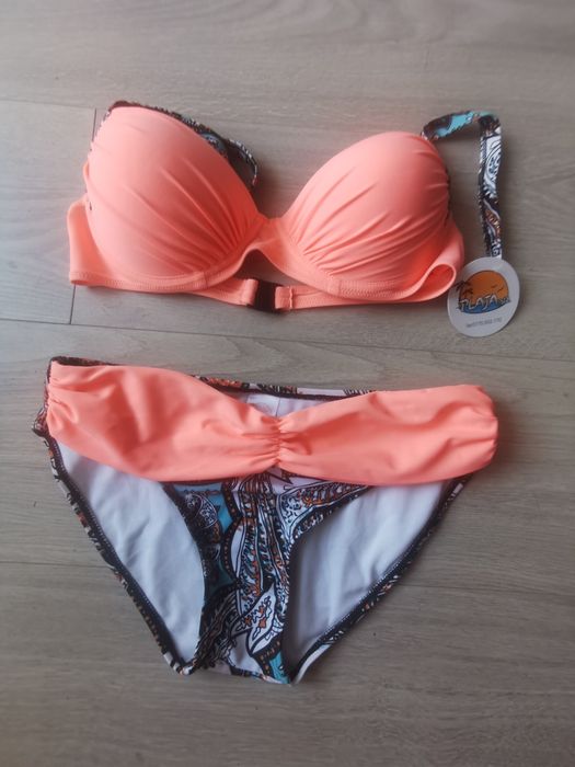 Costum de baie  Plaja, nou cu etichetă,mărimea M (38)
