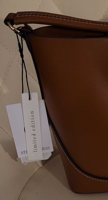 Чисто нова чанта Stradivarius