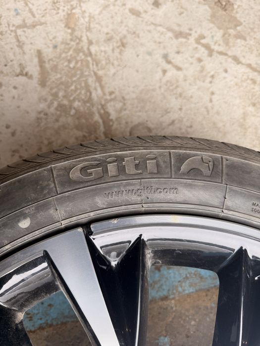 Оригинальный диск с шиной