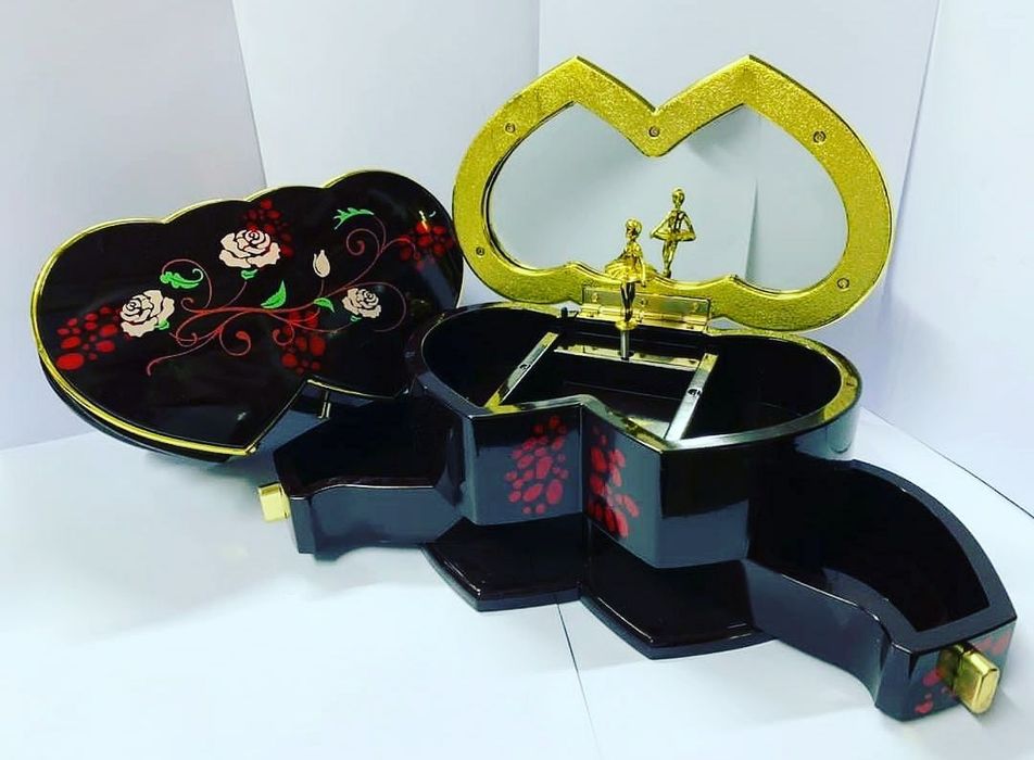 Музыкальная шкатулка