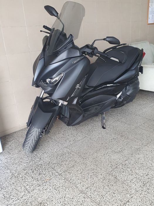 Vind yamaha xmax 400