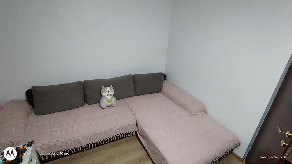 Vând colțar extensibil