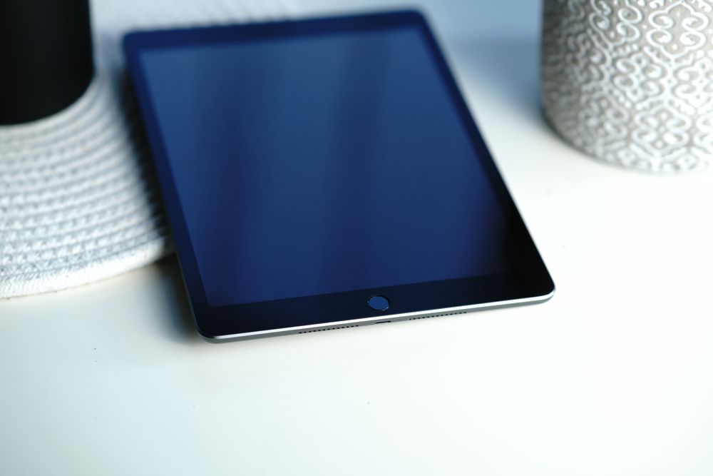 iPad 7th generation Wi-Fi + Cellular 32 GB