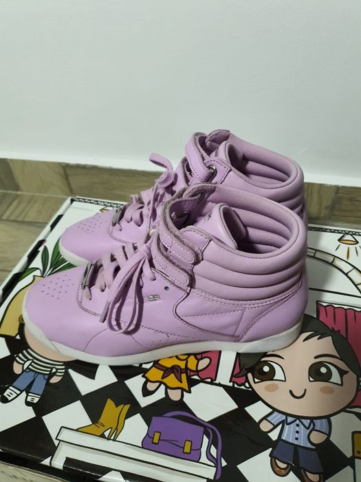 Adidasi Reebok piele naturala moale, talpa spuma