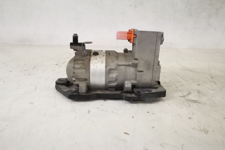 Compresor AC Clima Aer Conditionat Original In Stare Buna Volkswagen V