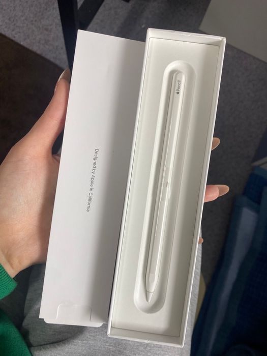 Apple pencil новый