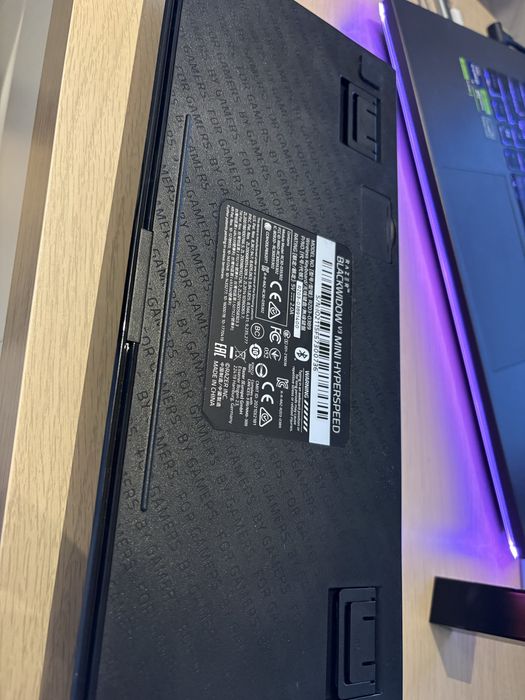 Tastatura Razer Blackwidow v3 Mini Hyperspeed Bluetooth/wireless