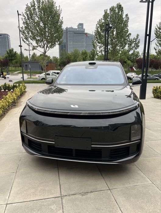 Продается Lixiang L8 ULTRA 2025 пробег 3 500 км