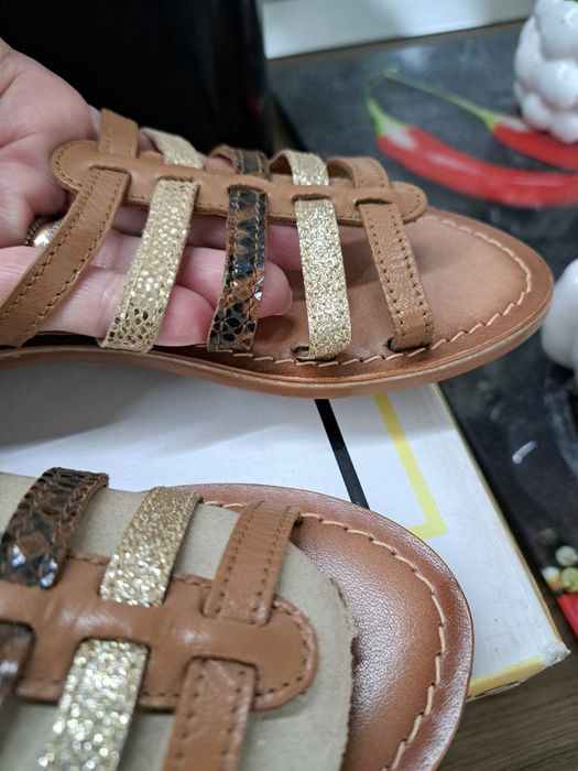 Sandale din piele mas 33