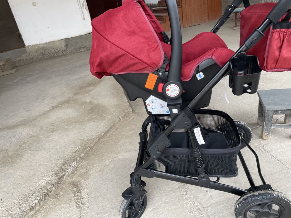 Детская коляска 3в1