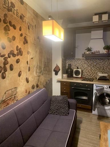 Дава се под наем Двустаен апартамент в Бургас, Възраждане - 65 кв.м за 663 € - Снимка #1