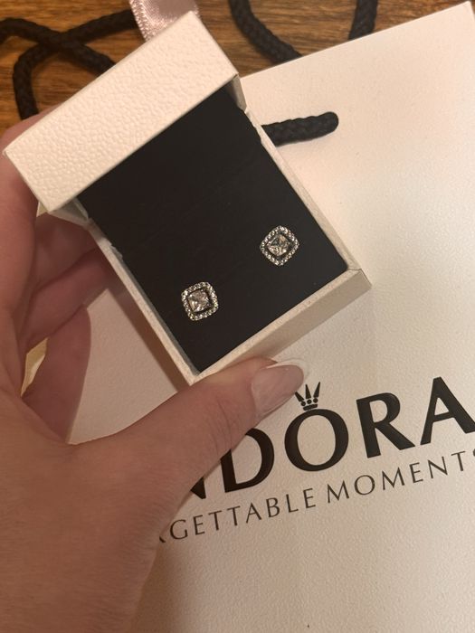 Pandora обеци Пандора