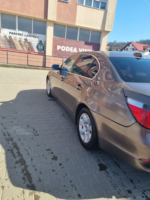 Bmw e60 525i  2004