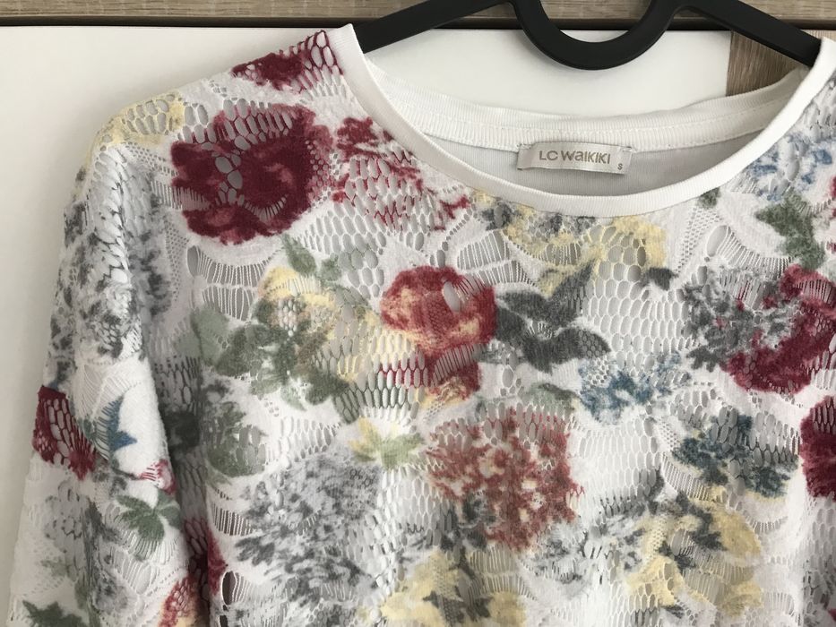 Рокли H&M, Forever21, LC Waikiki, Bershka, Aeropostale + подарък