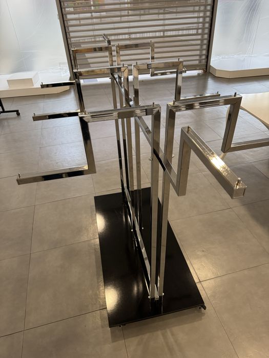 Обзавеждане на магазин манекени