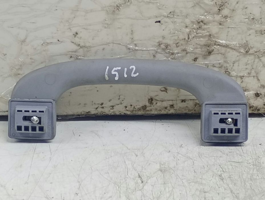 Maner plafon 9143516 BMW Seria 1 E81/E82/E87/E88 (facelift) (2007 - 2012) 2.0 benzina N43