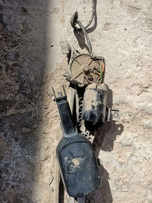 Стекло чиститель дворники