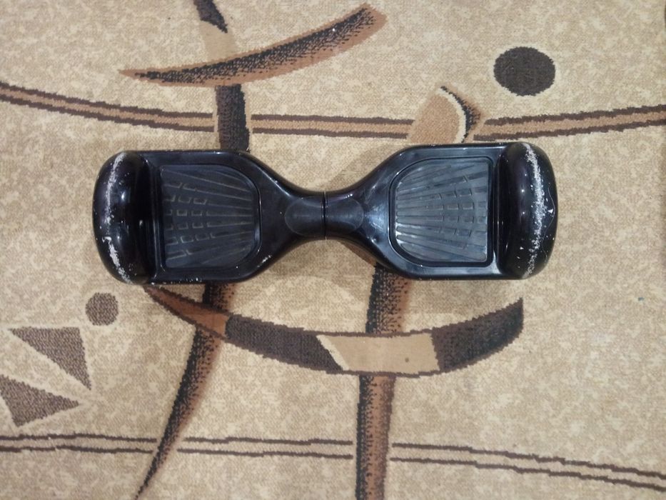 Продам гироскутер срочно 4500