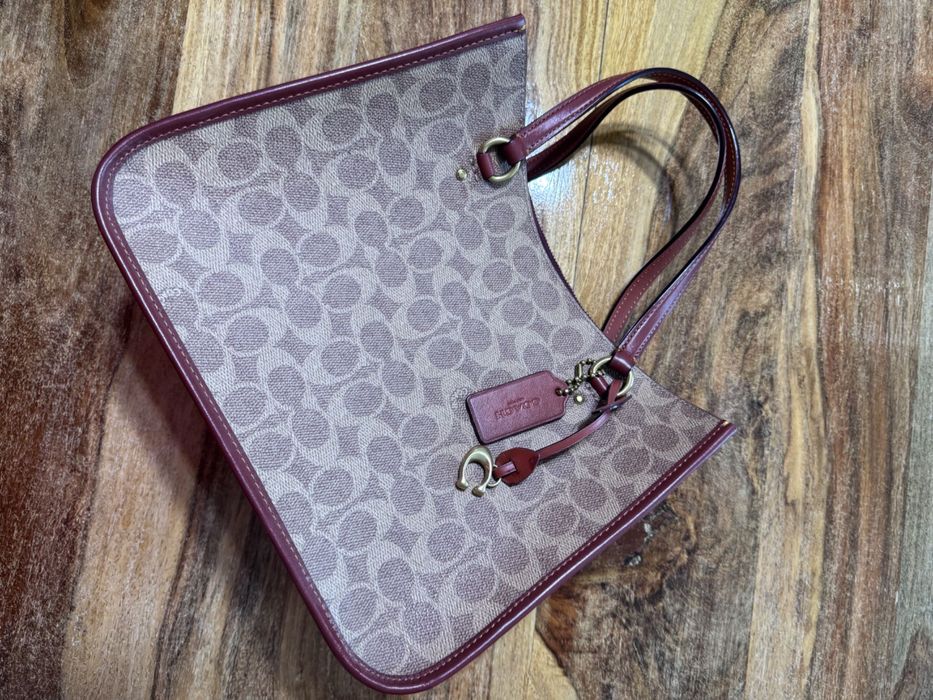 Кожена чанта Coach