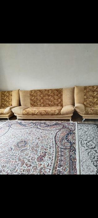 Продам срочно Диван