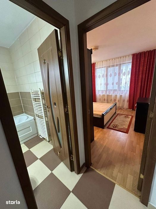 De vanzare apartament cu 3 camere, mobilat și utilat,in zona Madam Pop