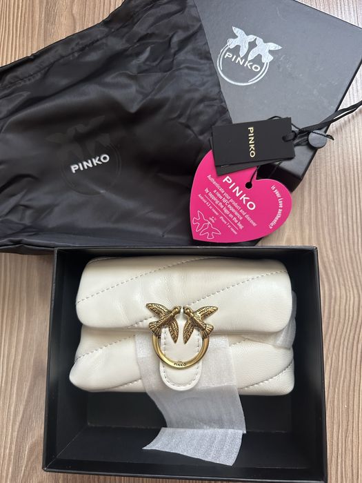 Чисто нова чанта Pinko micro puff бяла